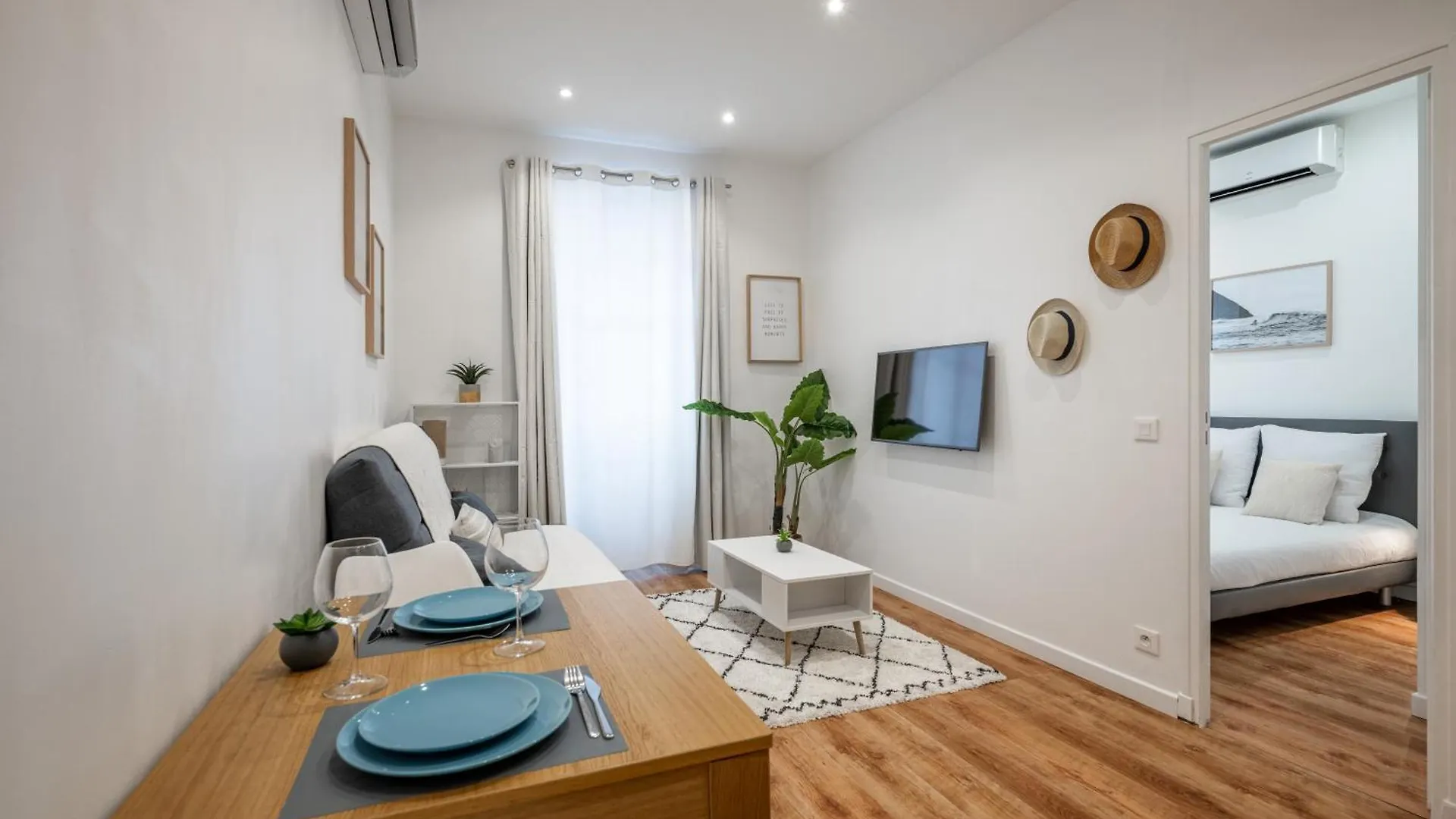 Pertinax Cosy 2 Pieces Au Coeur Du Centre Ville De Nice Ac França