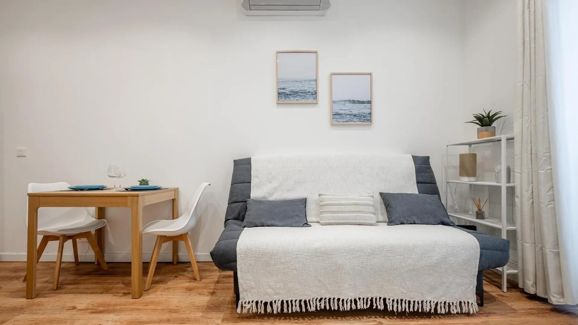 Pertinax Cosy 2 Pieces Au Coeur Du Centre Ville De Nice Ac France